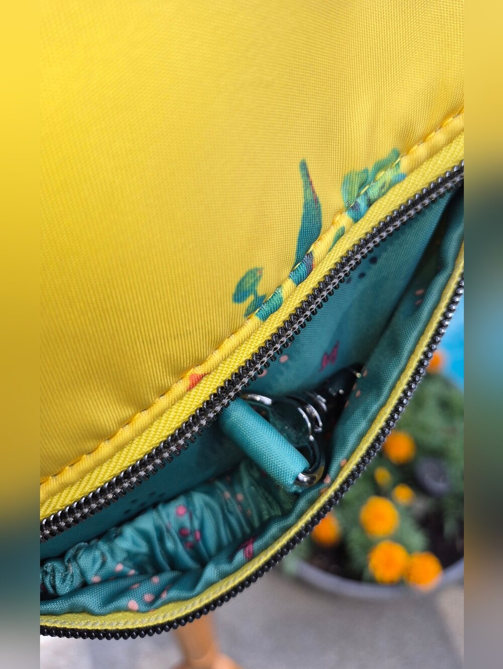 Lugz Yellow Quilted Floral Crossbody Sling Bag - Picture 6 of 10